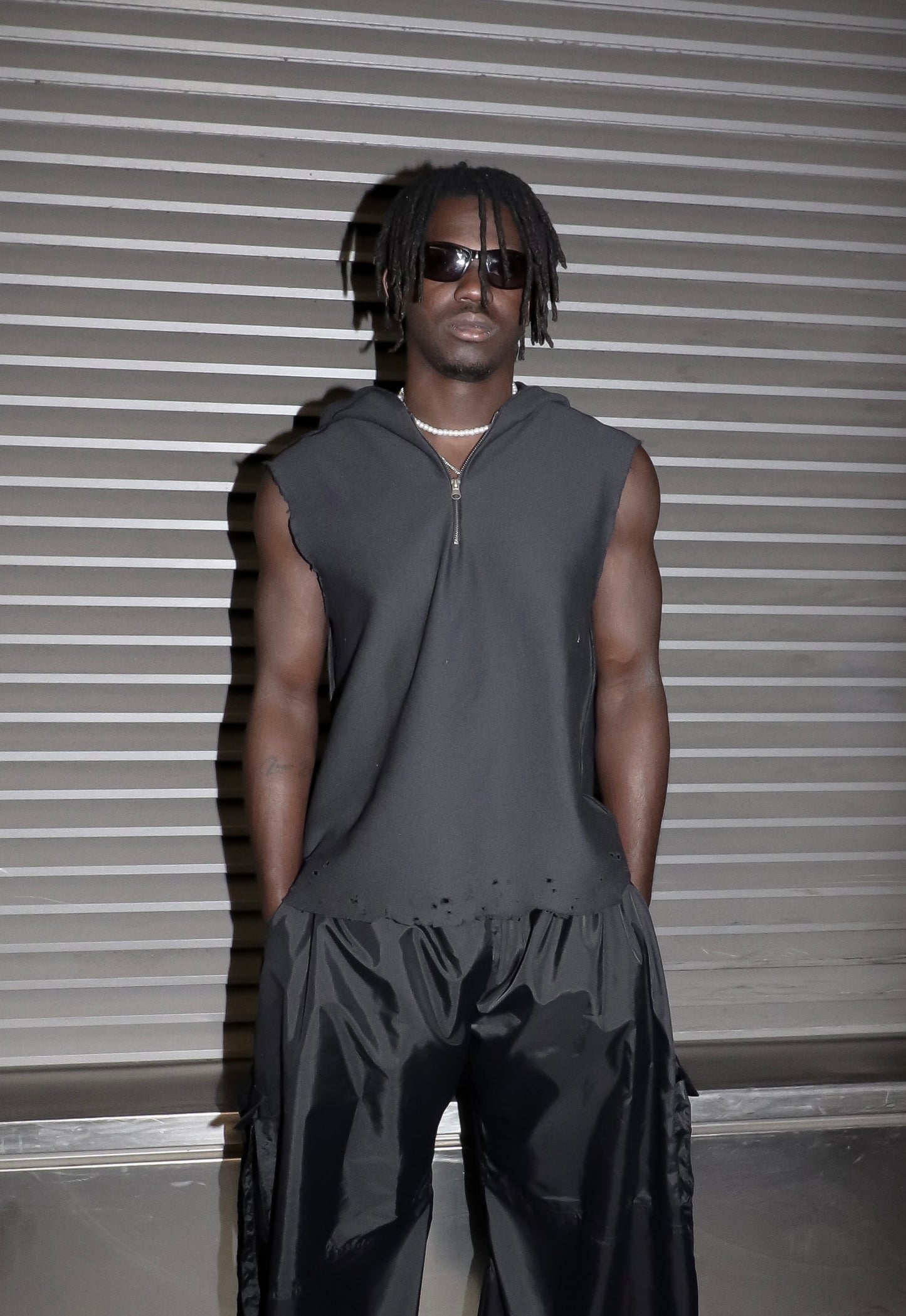HOODED TANK TOP