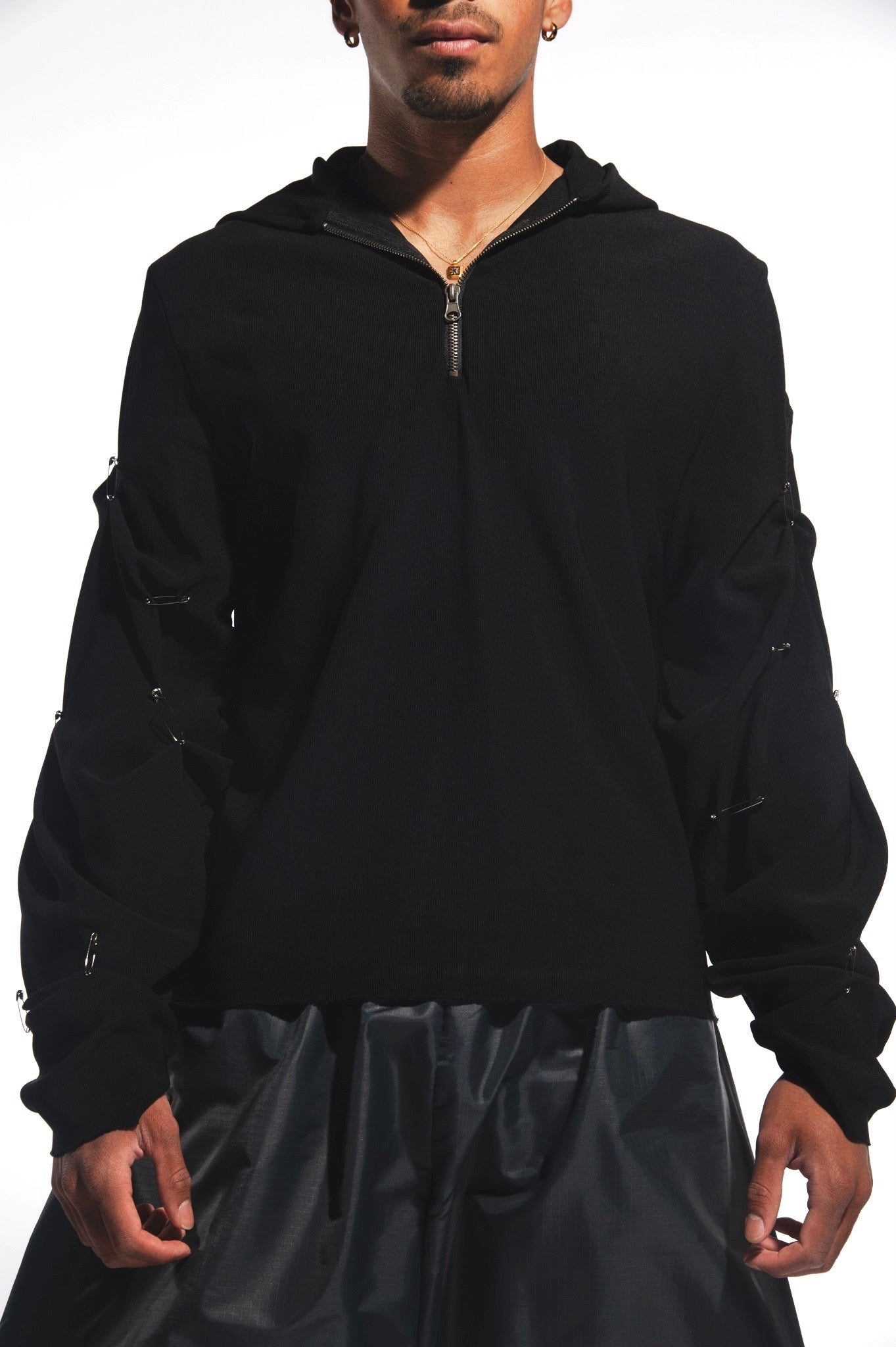 HOODED JUMPER