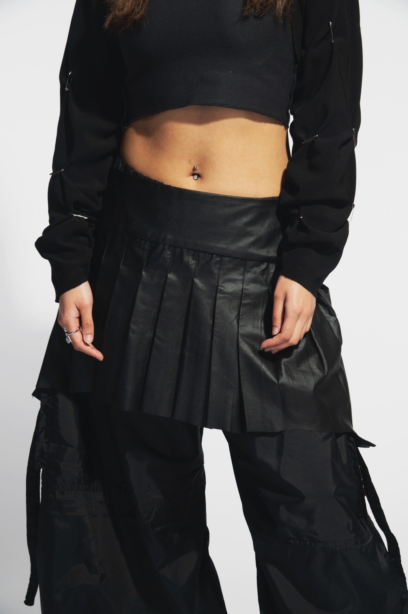 FAUX LEATHER MINI SKIRT